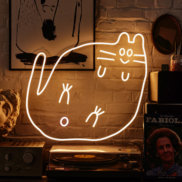 Kelly Neon Kelly Hortense LED Neon Designs | Prachtig en Gewaagd – Bonfire Club ...